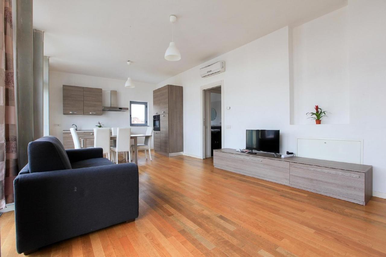 Red Line Apartments Milano Εξωτερικό φωτογραφία