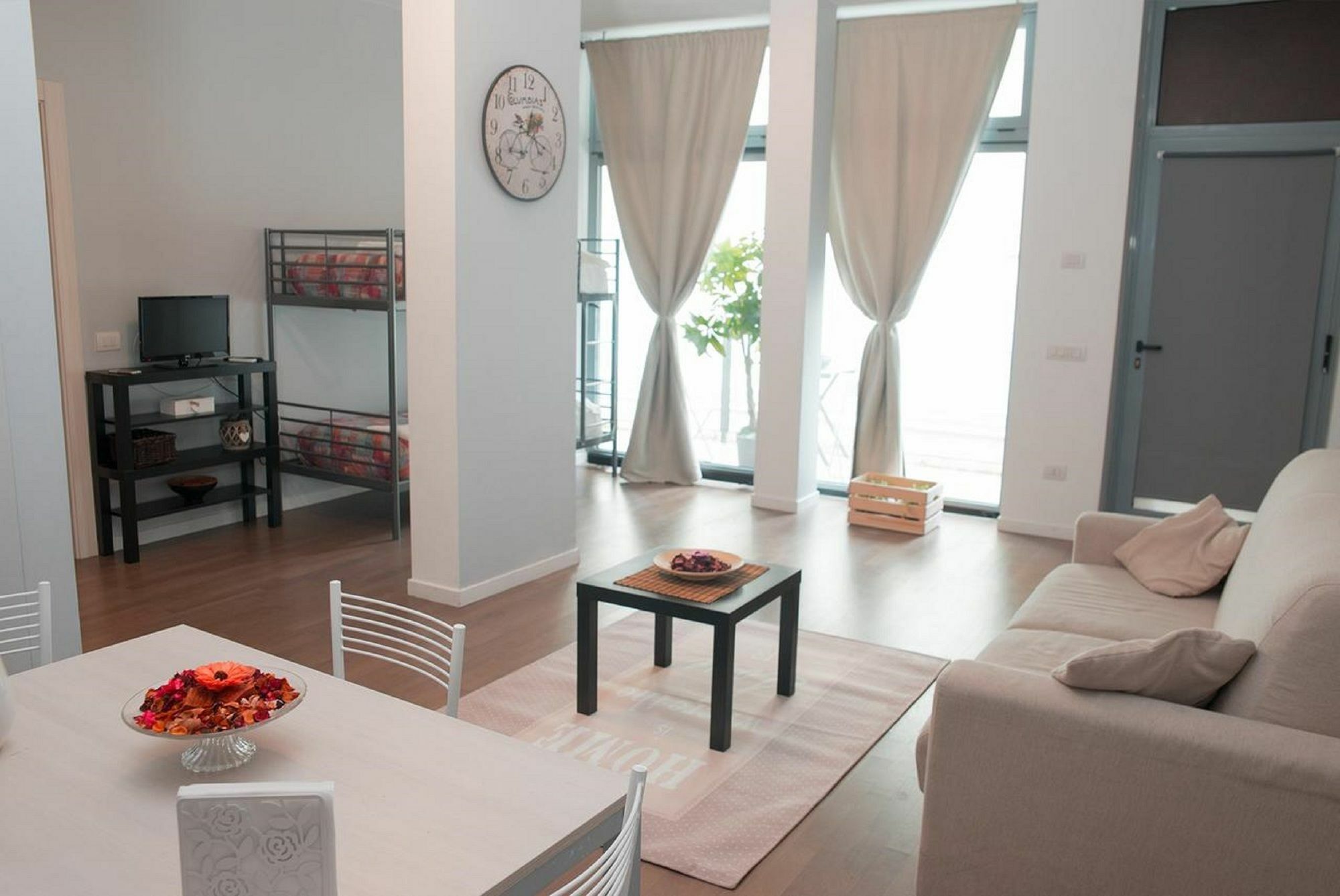 Red Line Apartments Milano Εξωτερικό φωτογραφία