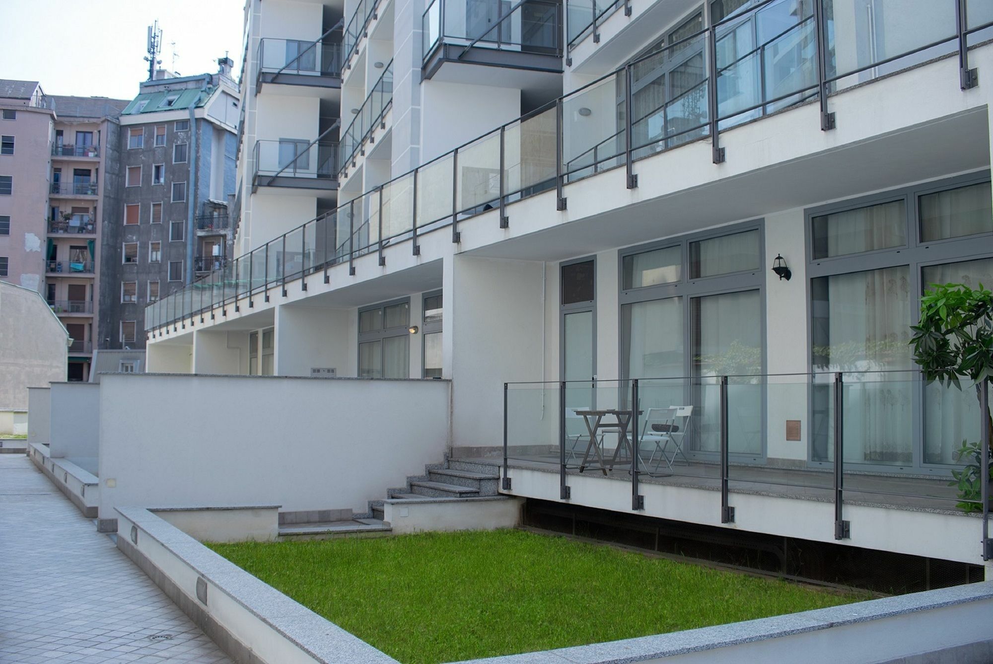 Red Line Apartments Milano Εξωτερικό φωτογραφία