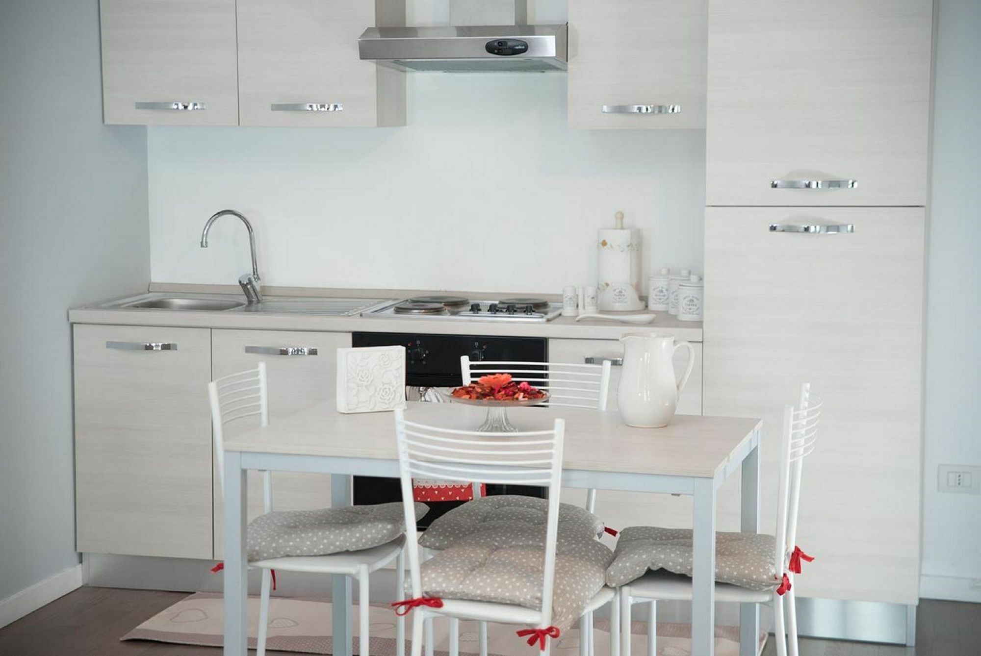 Red Line Apartments Milano Εξωτερικό φωτογραφία