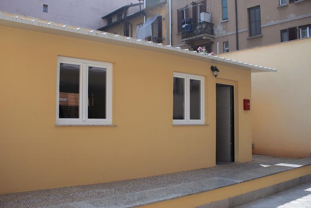 Red Line Apartments Milano Εξωτερικό φωτογραφία
